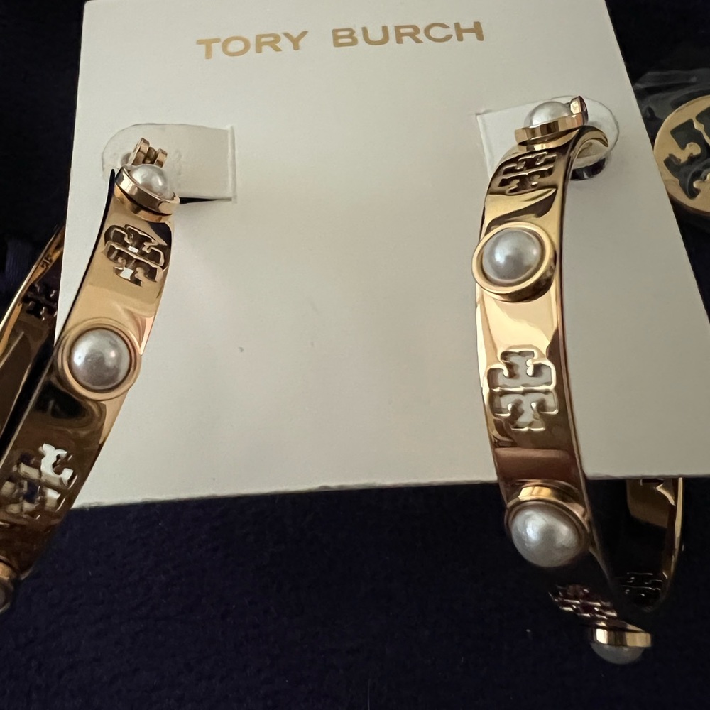Tory Burch Gold logo Pearl hoop earrings